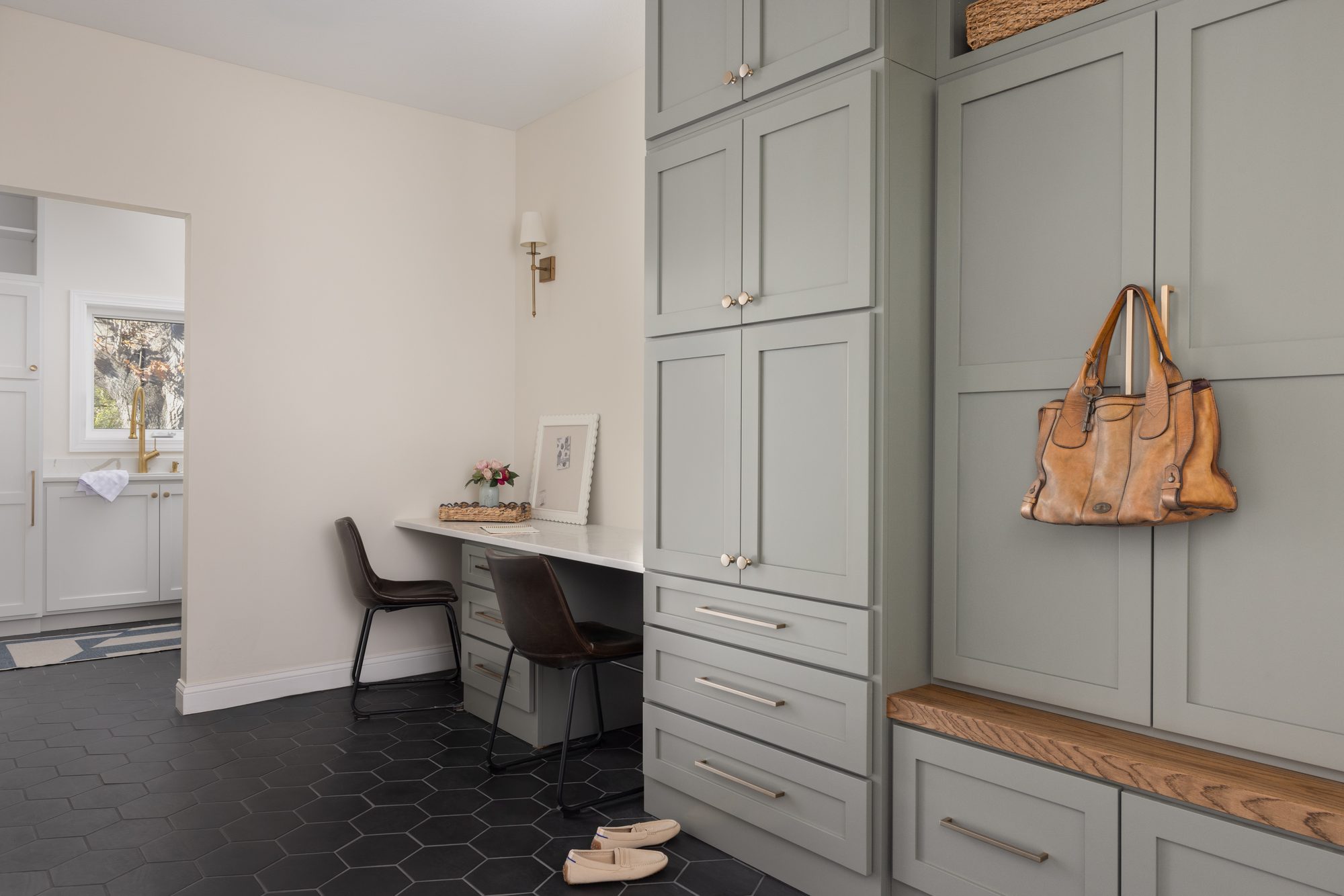 Via Villa — mudroom
